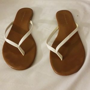 Tommy Hilfiger flip flops